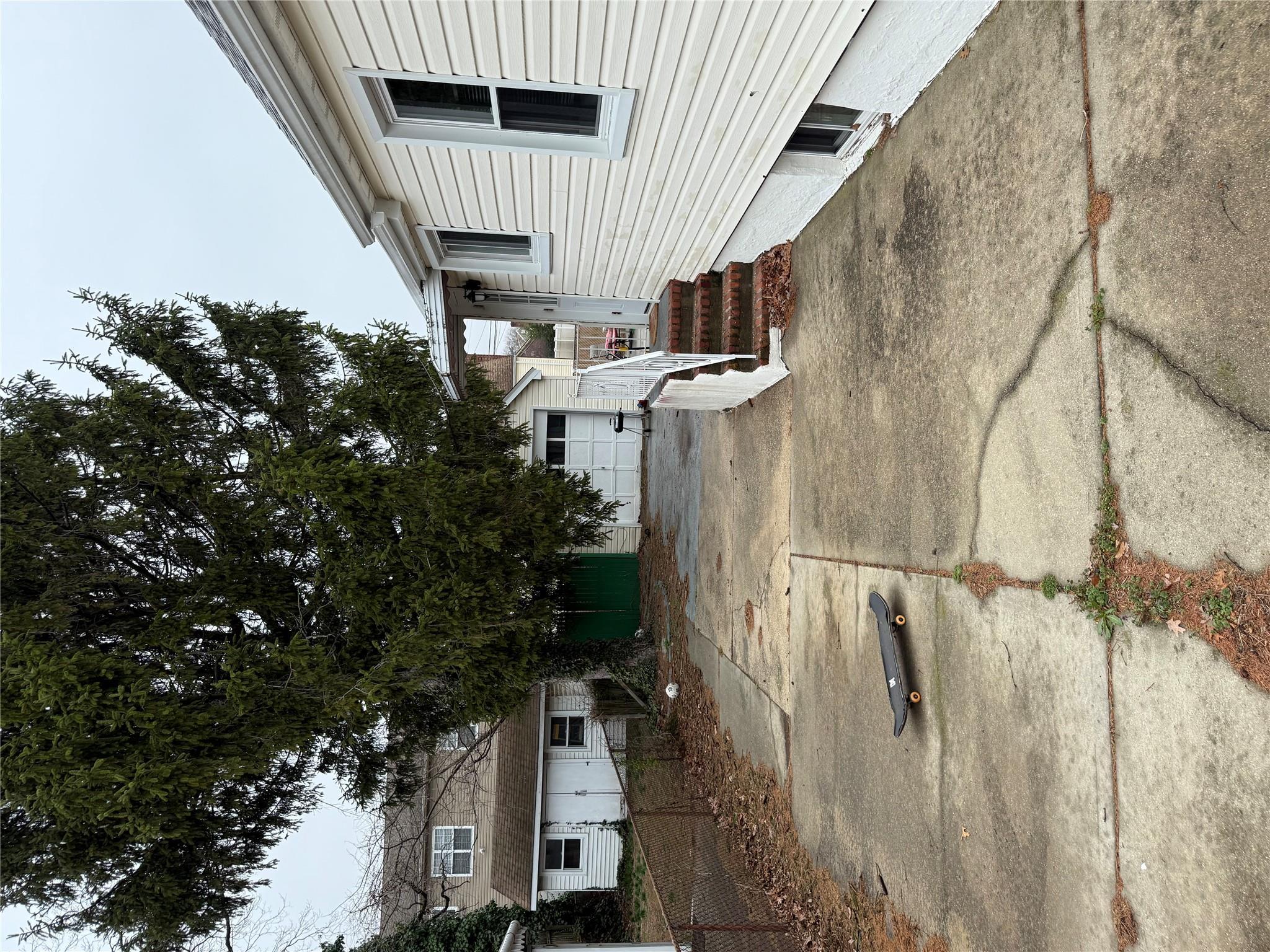 Single Family Randall  Nassau County, NY 11003, MLS-844047-10