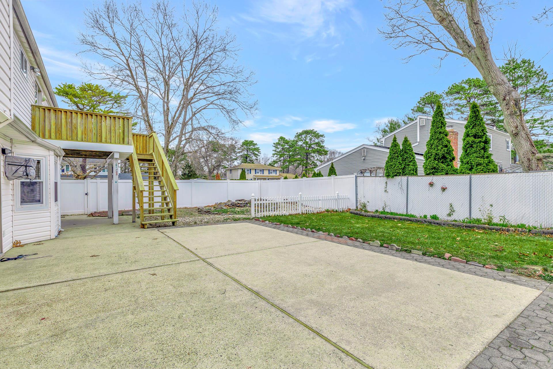 Single Family Bicycle  Suffolk County, NY 11784, MLS-844061-34