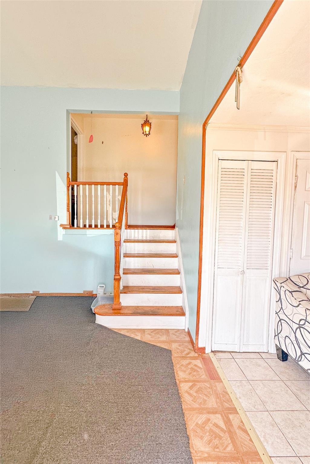 Single Family 2nd  Suffolk County, NY 11717, MLS-844149-3