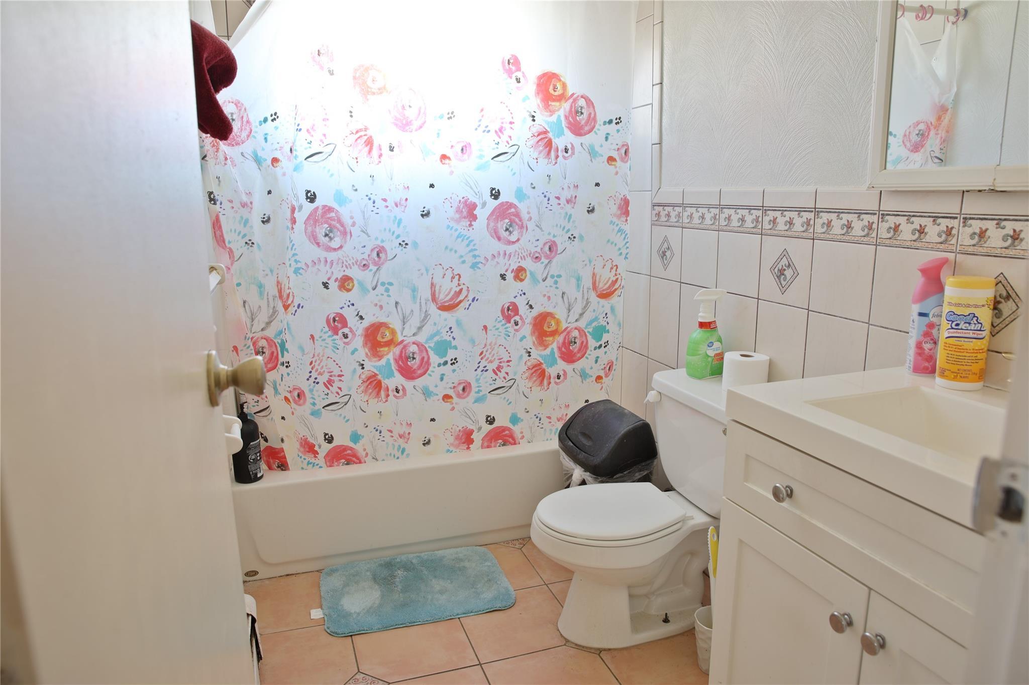 Single Family 2nd  Suffolk County, NY 11717, MLS-844149-6