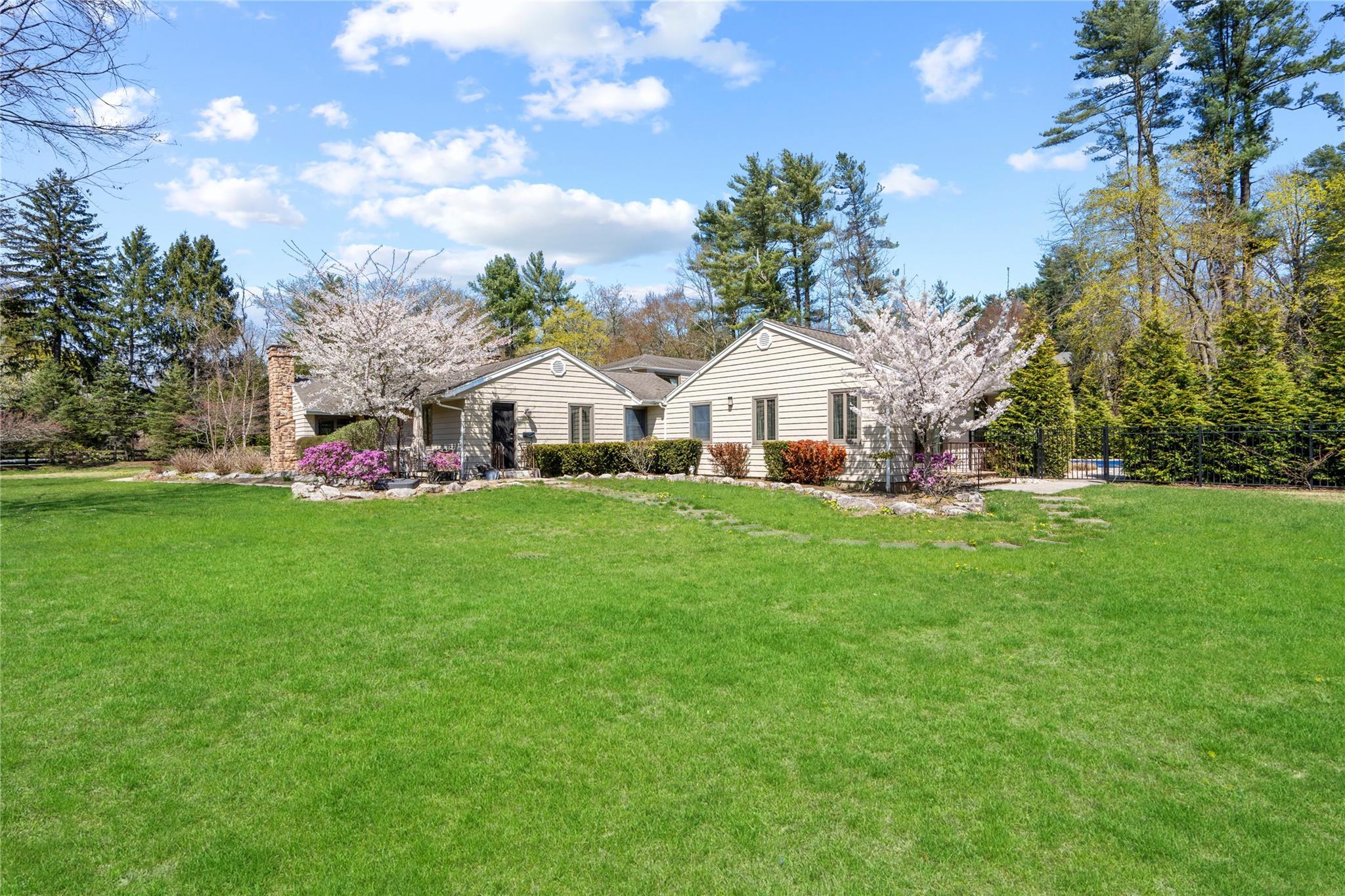Single Family Pine Valley  Nassau County, NY 11771, MLS-844165-35
