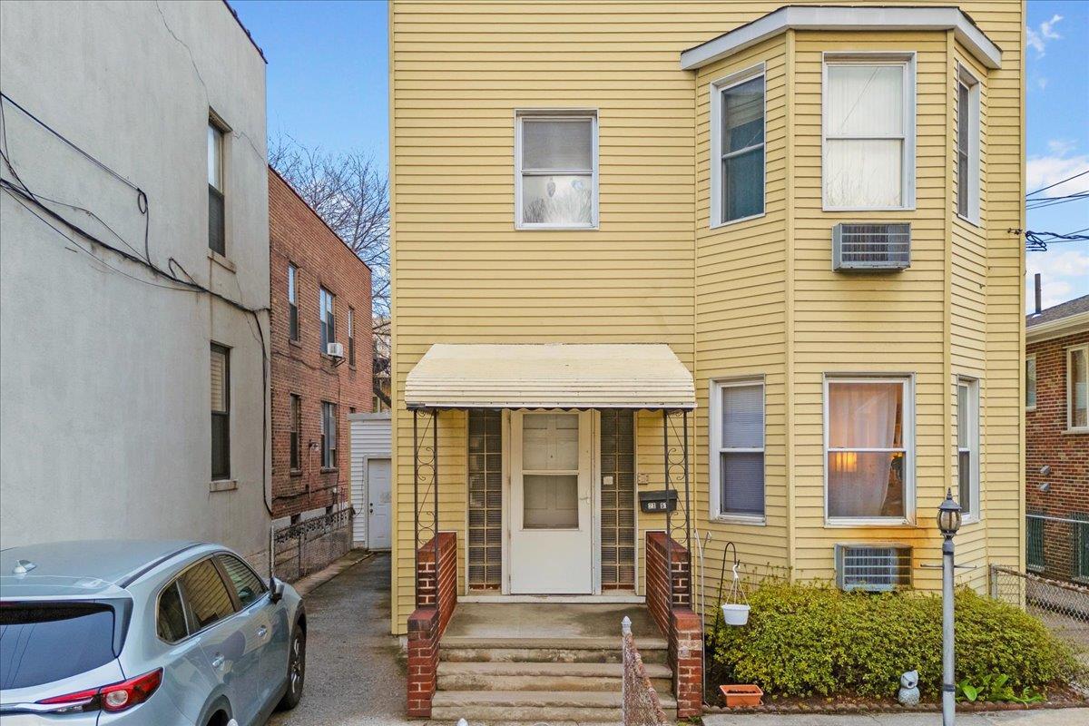 Single Family 48th  Queens, NY 11105, MLS-844171-29