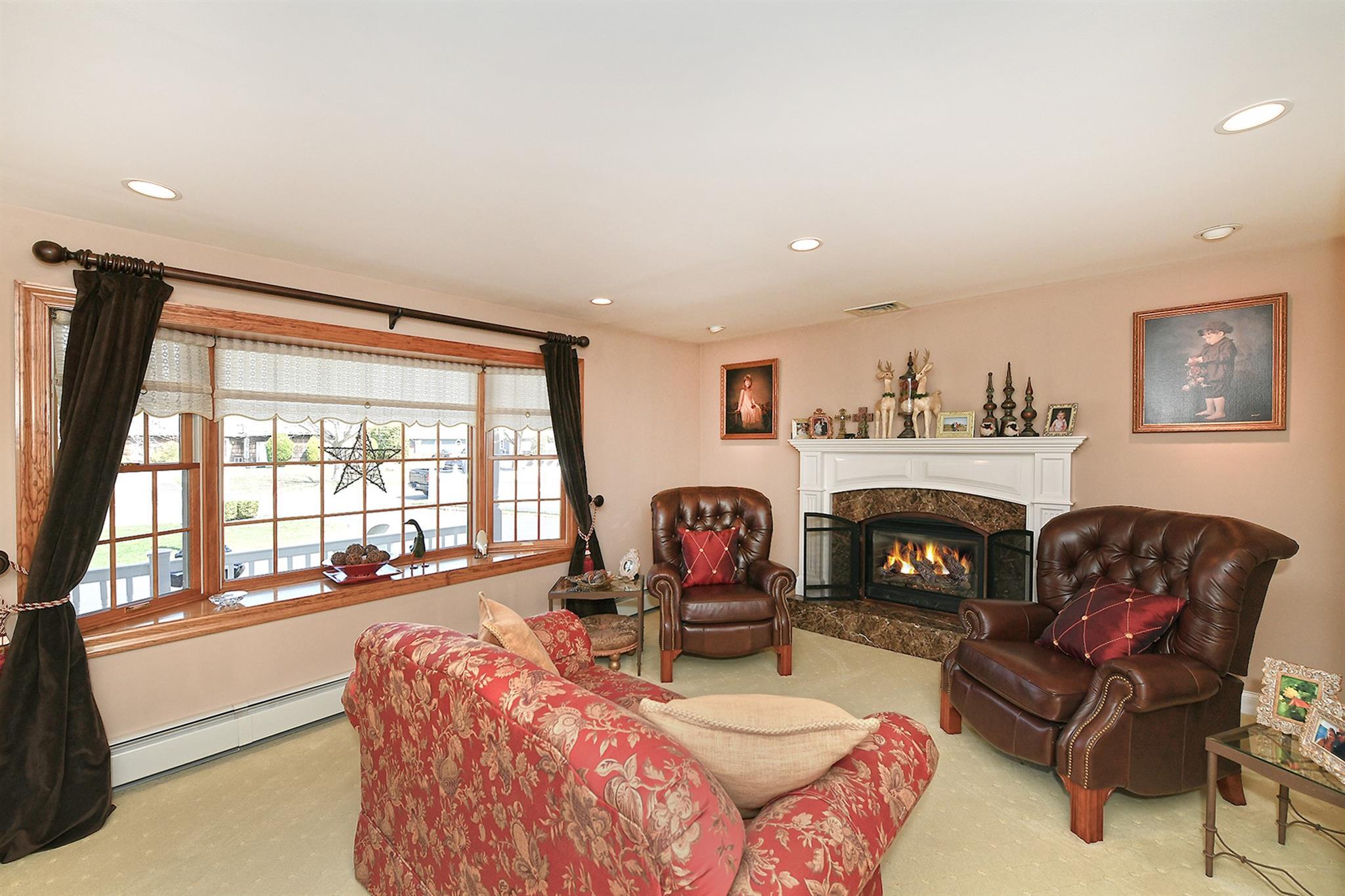 Single Family Campbell  Suffolk County, NY 11746, MLS-844175-14