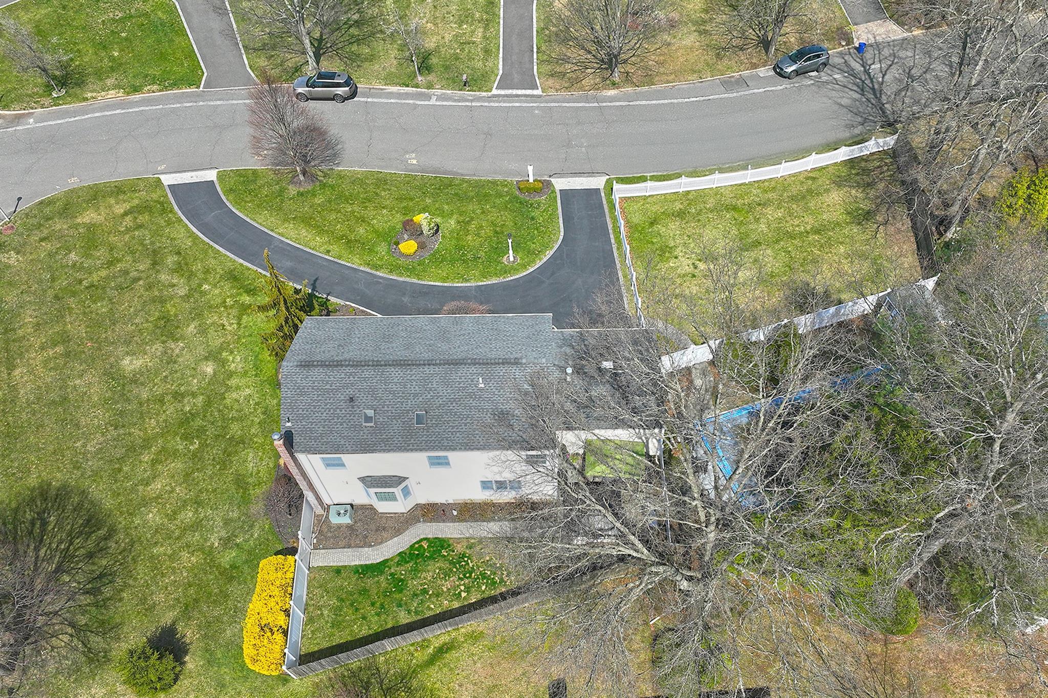 Single Family Campbell  Suffolk County, NY 11746, MLS-844175-32