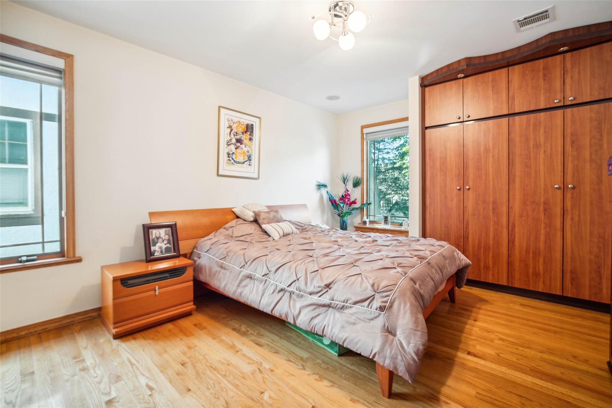 Single Family Harrow  Queens, NY 11375, MLS-844176-11