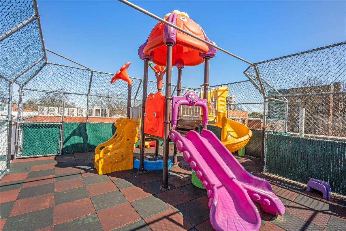 Condo 51st Queens, NY 11373, MLS-844192-12