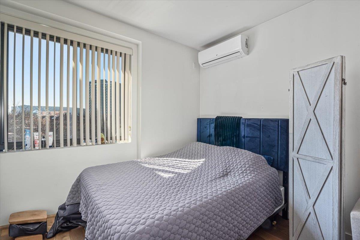 Condo 51st Queens, NY 11373, MLS-844192-8