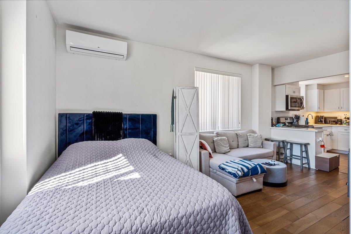 Condo 51st Queens, NY 11373, MLS-844192-9