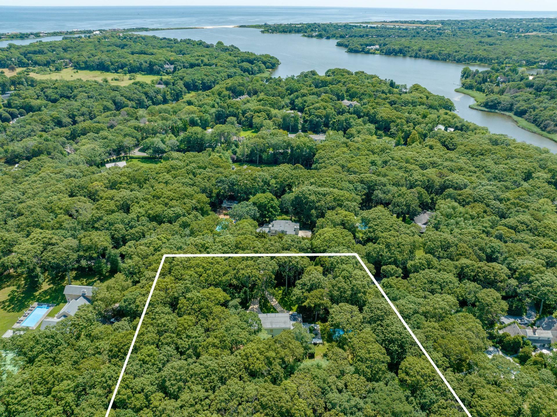 Single Family Georgica Close  Suffolk County, NY 11937, MLS-844205-23