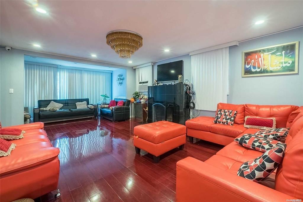 Single Family Polhemus  Queens, NY 11433, MLS-844240-3