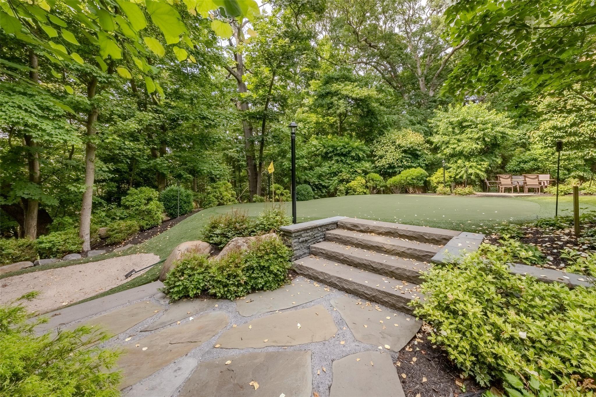 Single Family Hillcrest  Suffolk County, NY 11766, MLS-844260-43