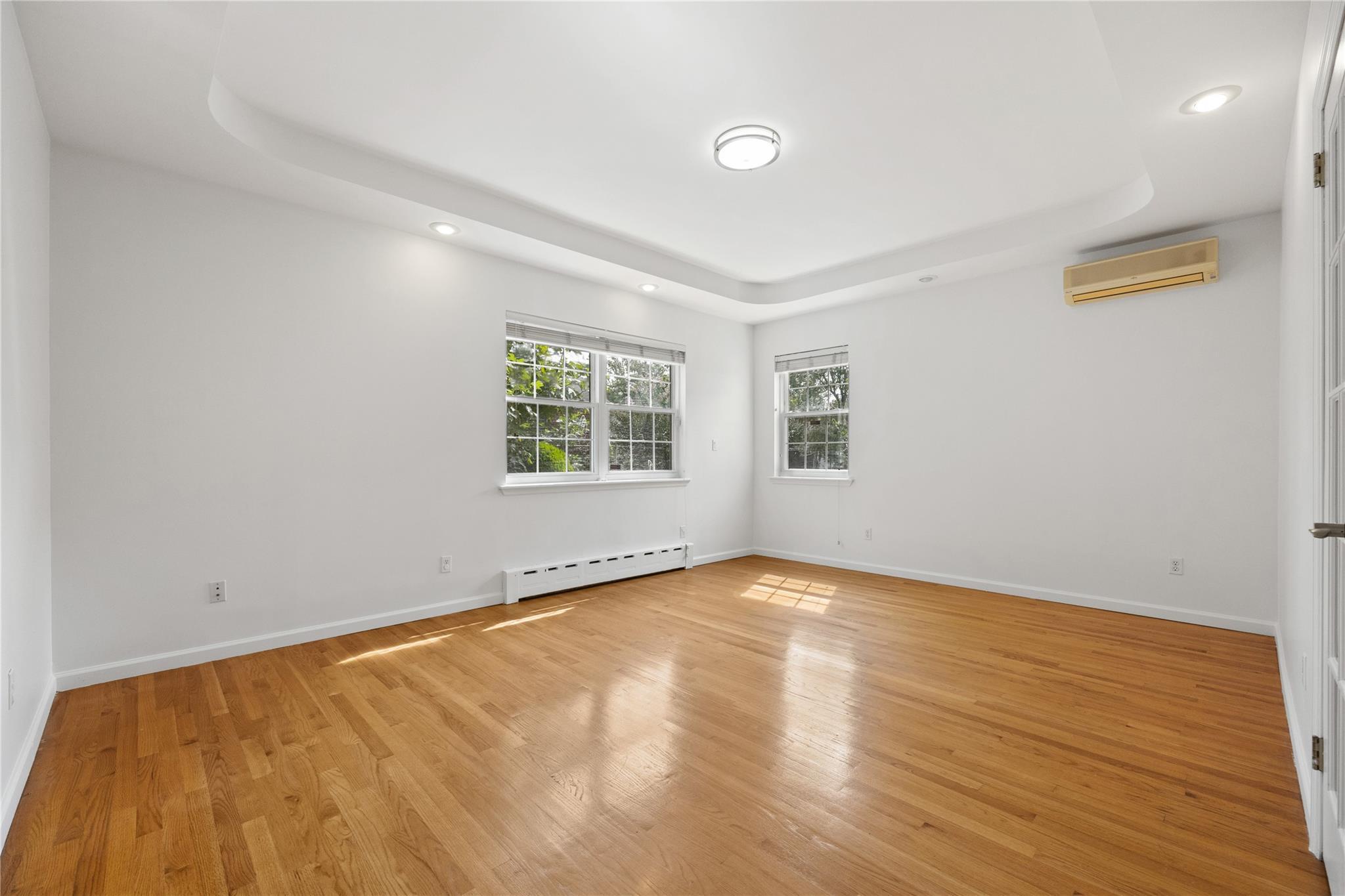 Single Family Somerset  Queens, NY 11432, MLS-844263-15