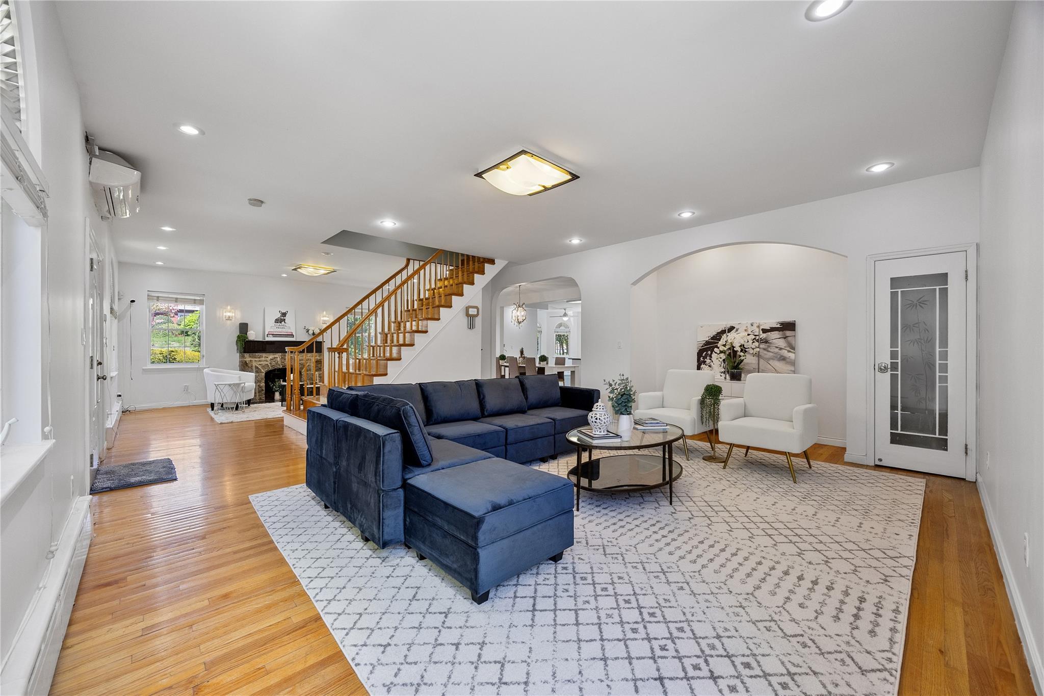 Single Family Somerset  Queens, NY 11432, MLS-844263-7