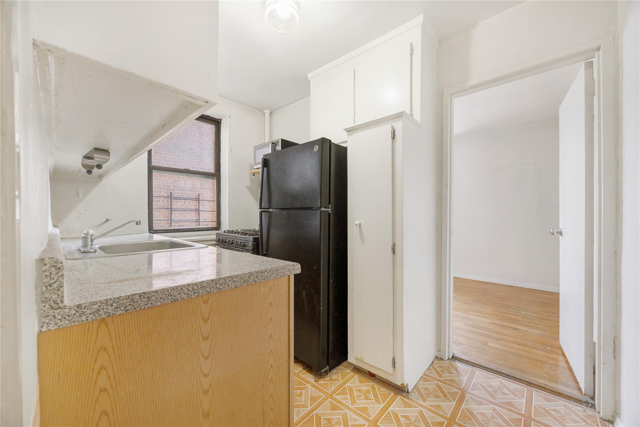 Coop Briggs  Bronx, NY 10458, MLS-844341-12