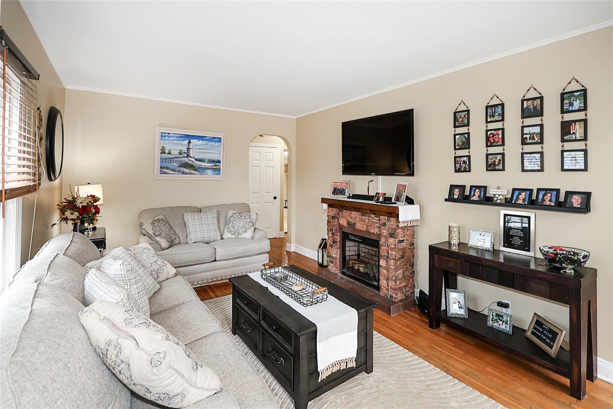 Single Family Roosevelt  Nassau County, NY 11552, MLS-844369-5