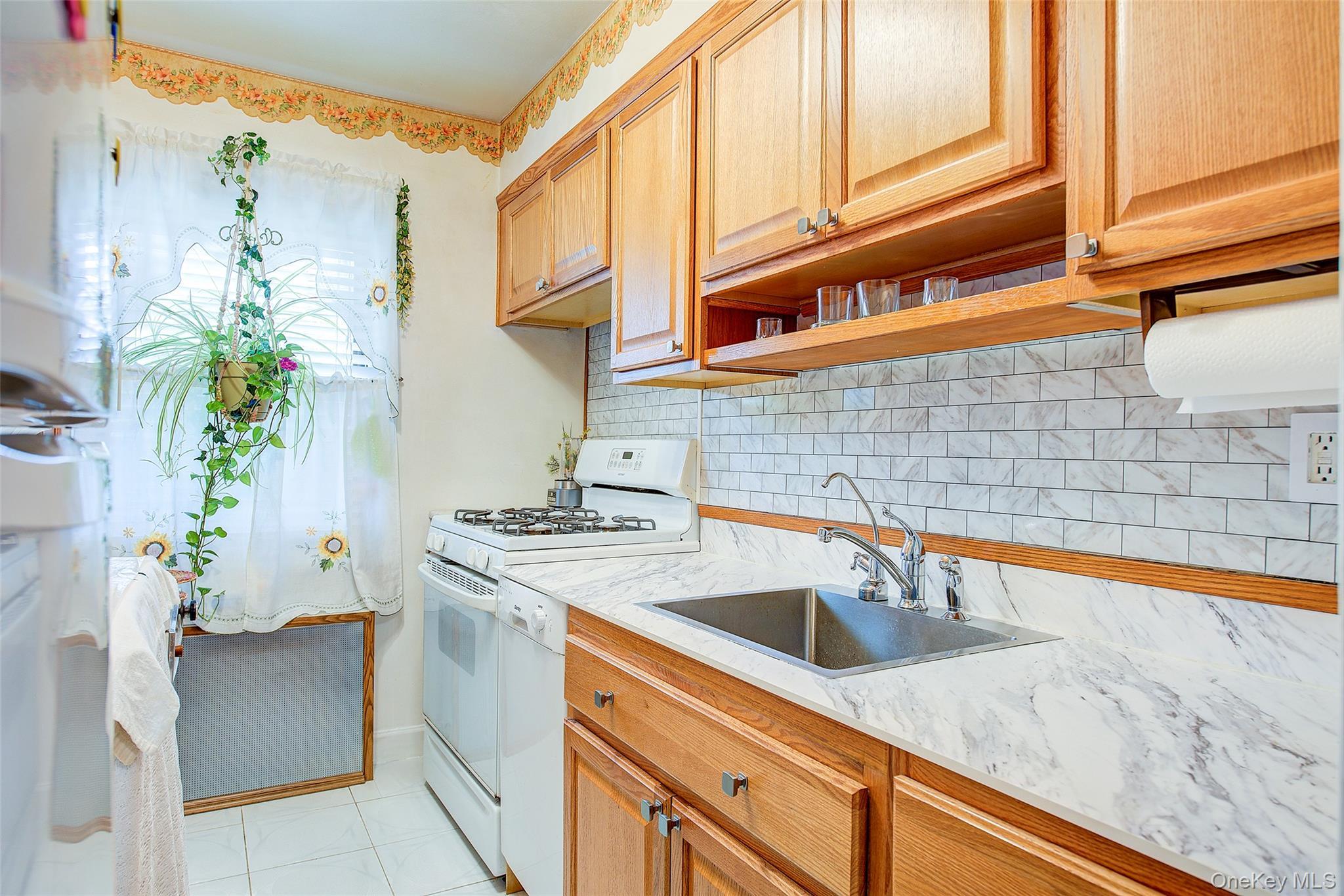 Coop 69th  Queens, NY 11365, MLS-844407-10