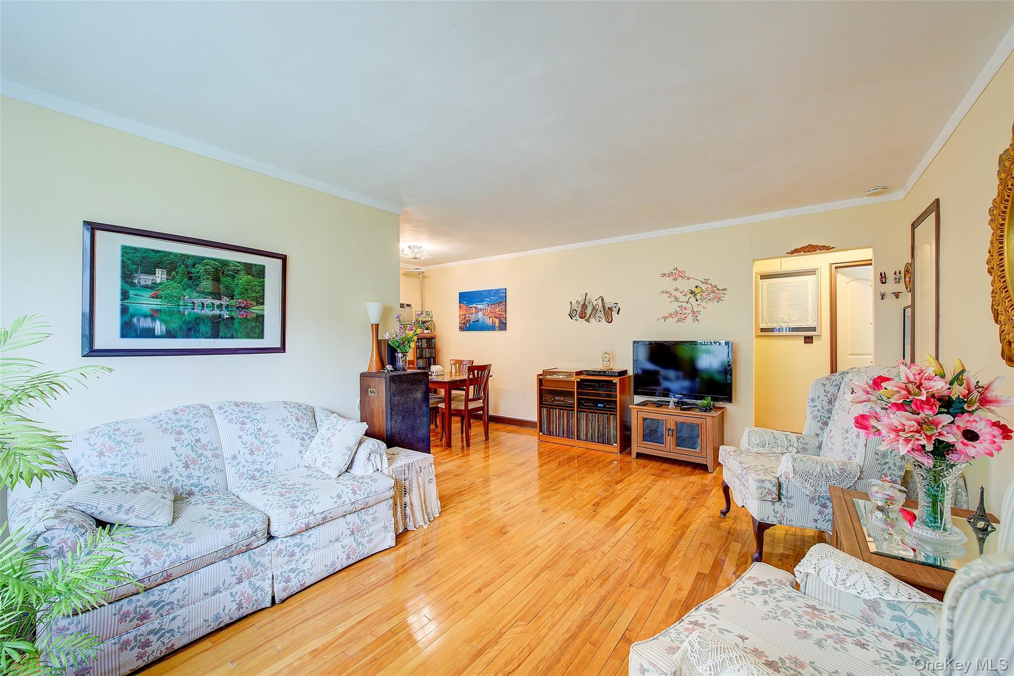 Coop 69th  Queens, NY 11365, MLS-844407-5