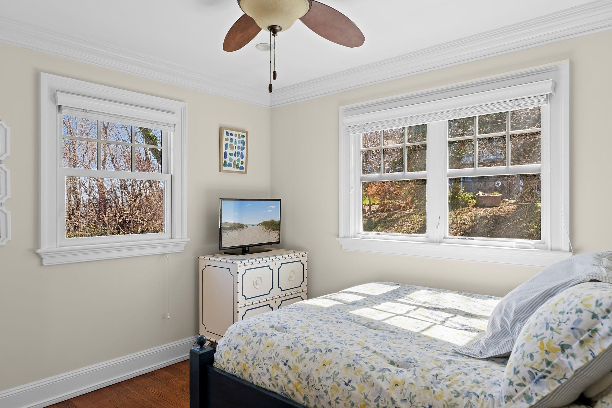 Single Family Bay  Suffolk County, NY 11743, MLS-844426-17