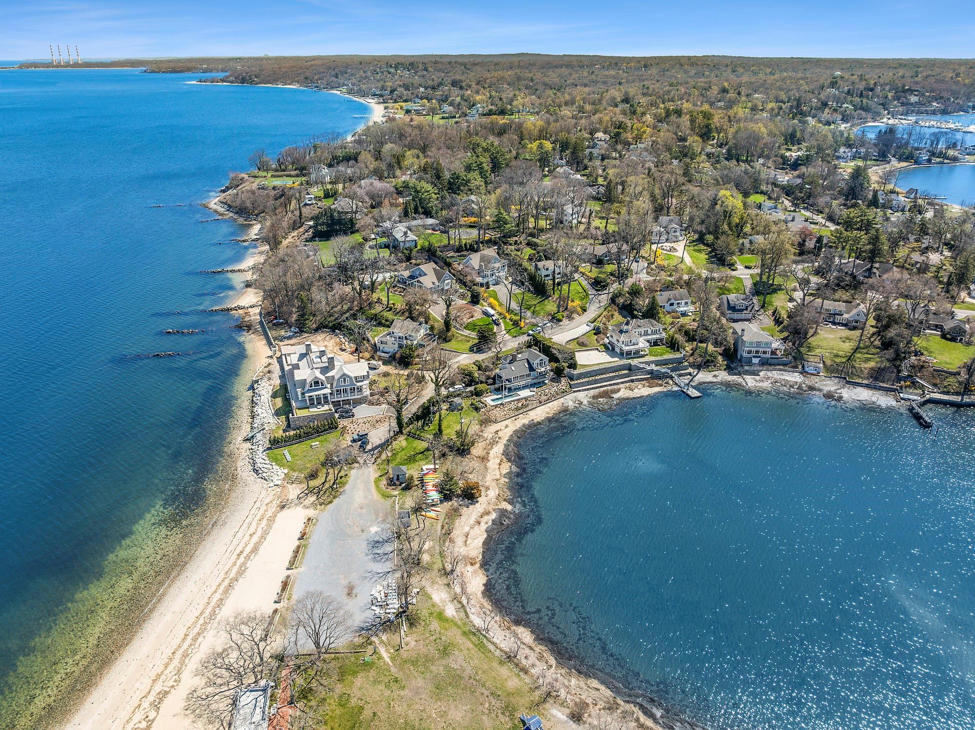 Single Family Bay  Suffolk County, NY 11743, MLS-844426-25
