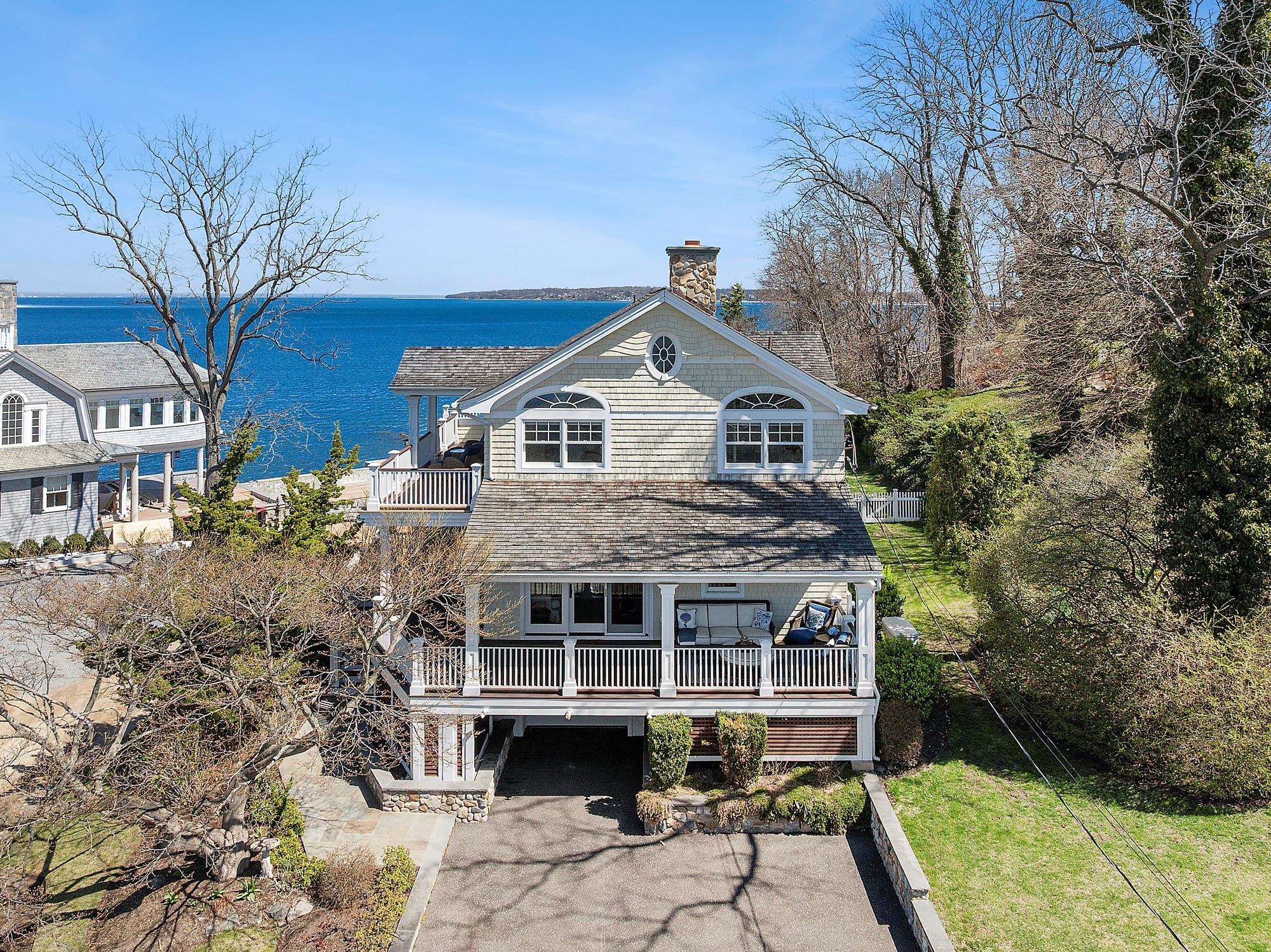 Single Family Bay  Suffolk County, NY 11743, MLS-844426-30