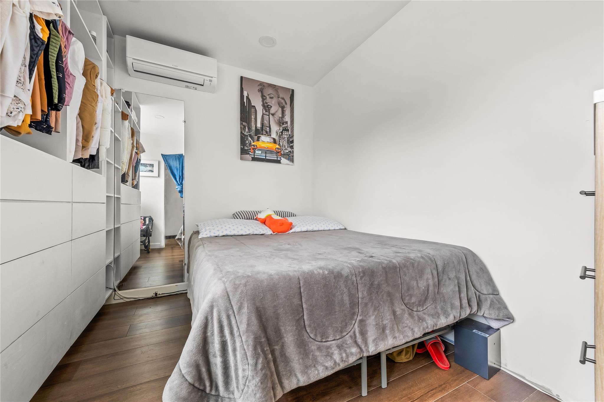 Single Family Cooper  Queens, NY 11385, MLS-844451-10