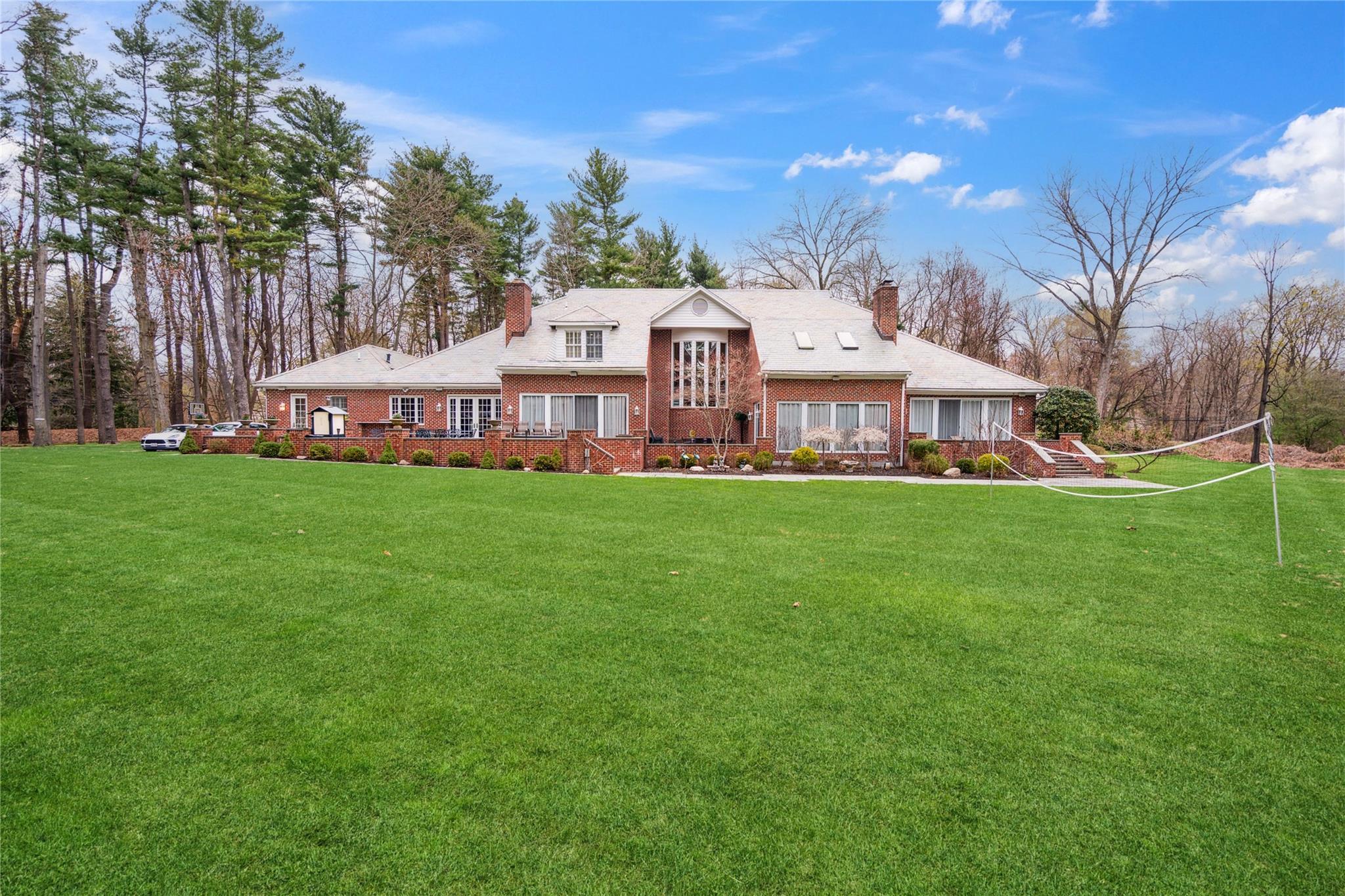 Single Family Factory Pond  Nassau County, NY 11560, MLS-844458-33