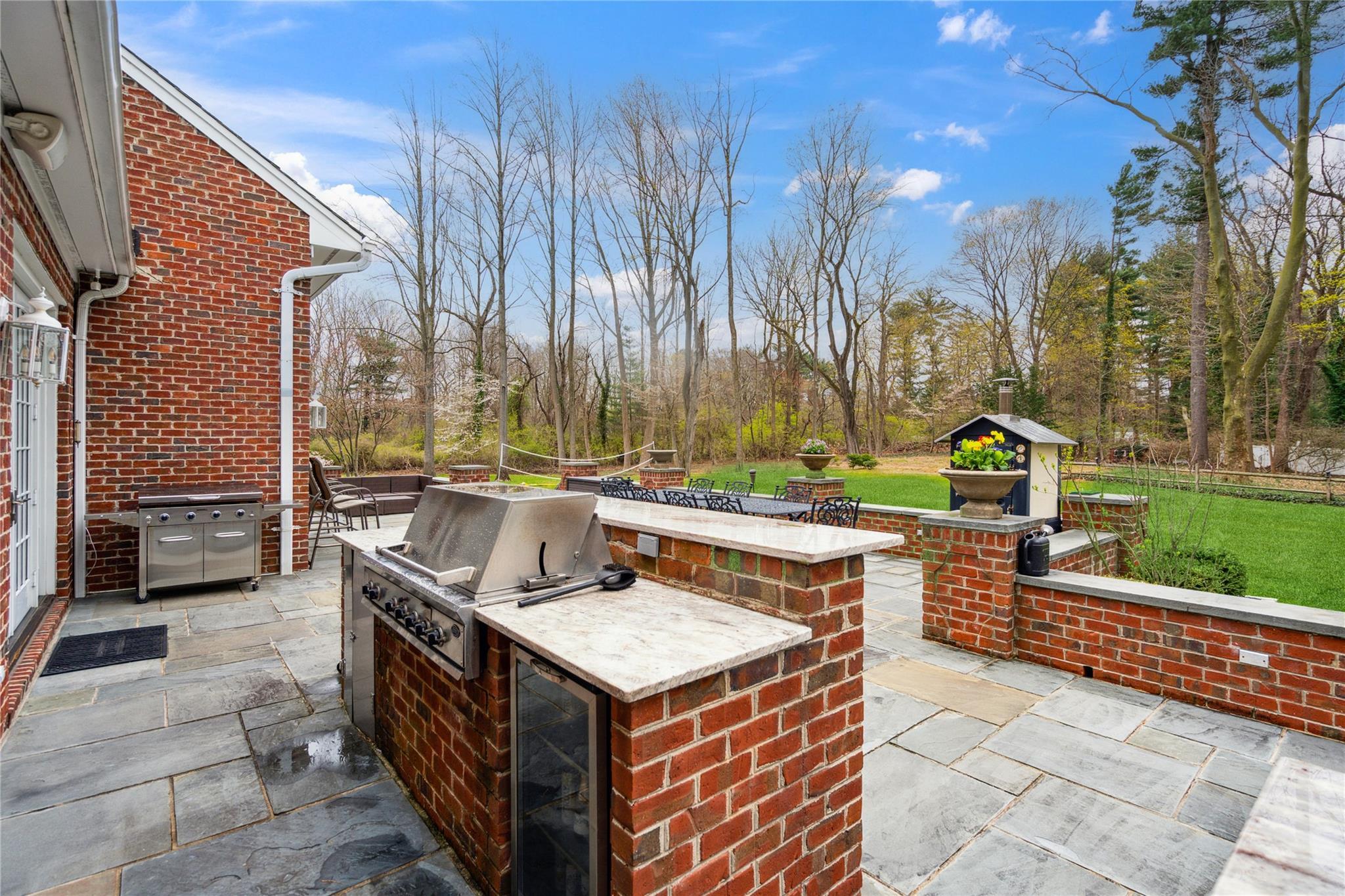 Single Family Factory Pond  Nassau County, NY 11560, MLS-844458-34