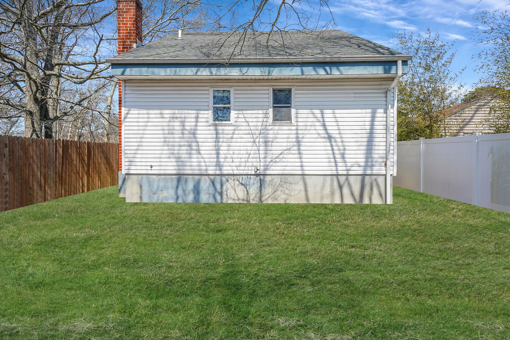 Single Family Mastic  Suffolk County, NY 11950, MLS-844464-19