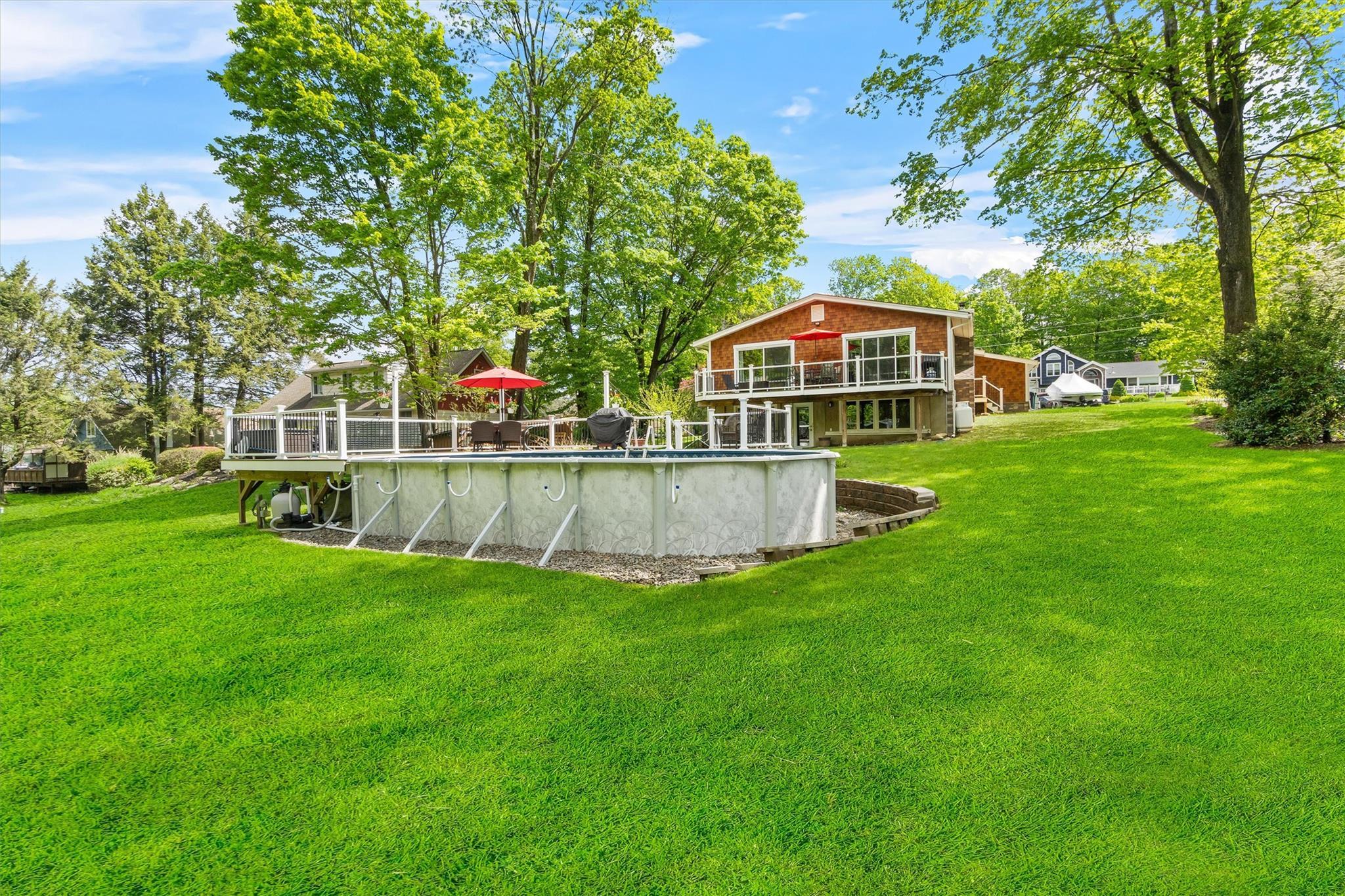 Single Family Gleneida Ridge  Putnam County, NY 10512, MLS-844475-38