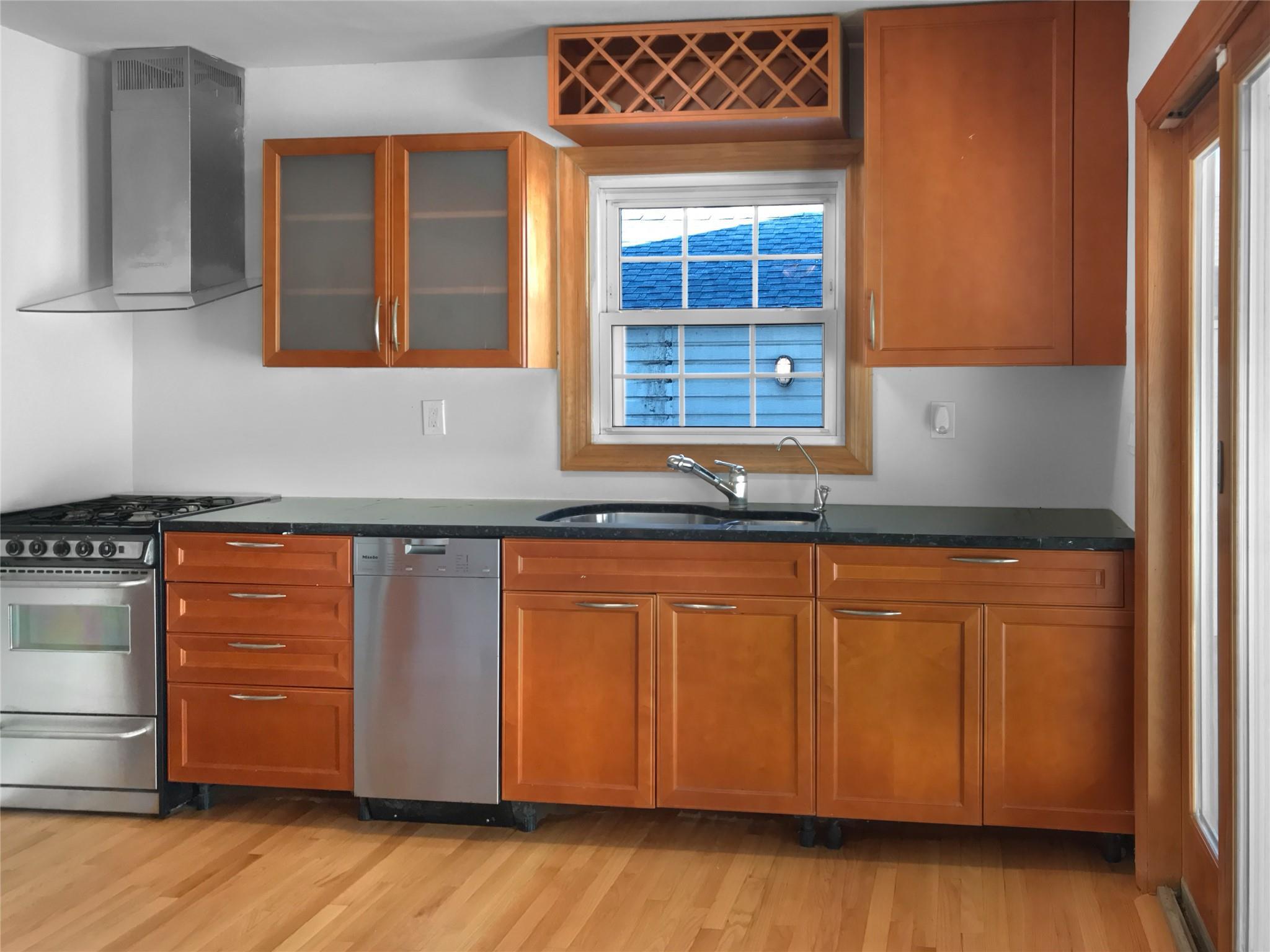 Single Family Bonaparte  Nassau County, NY 11510, MLS-844480-11