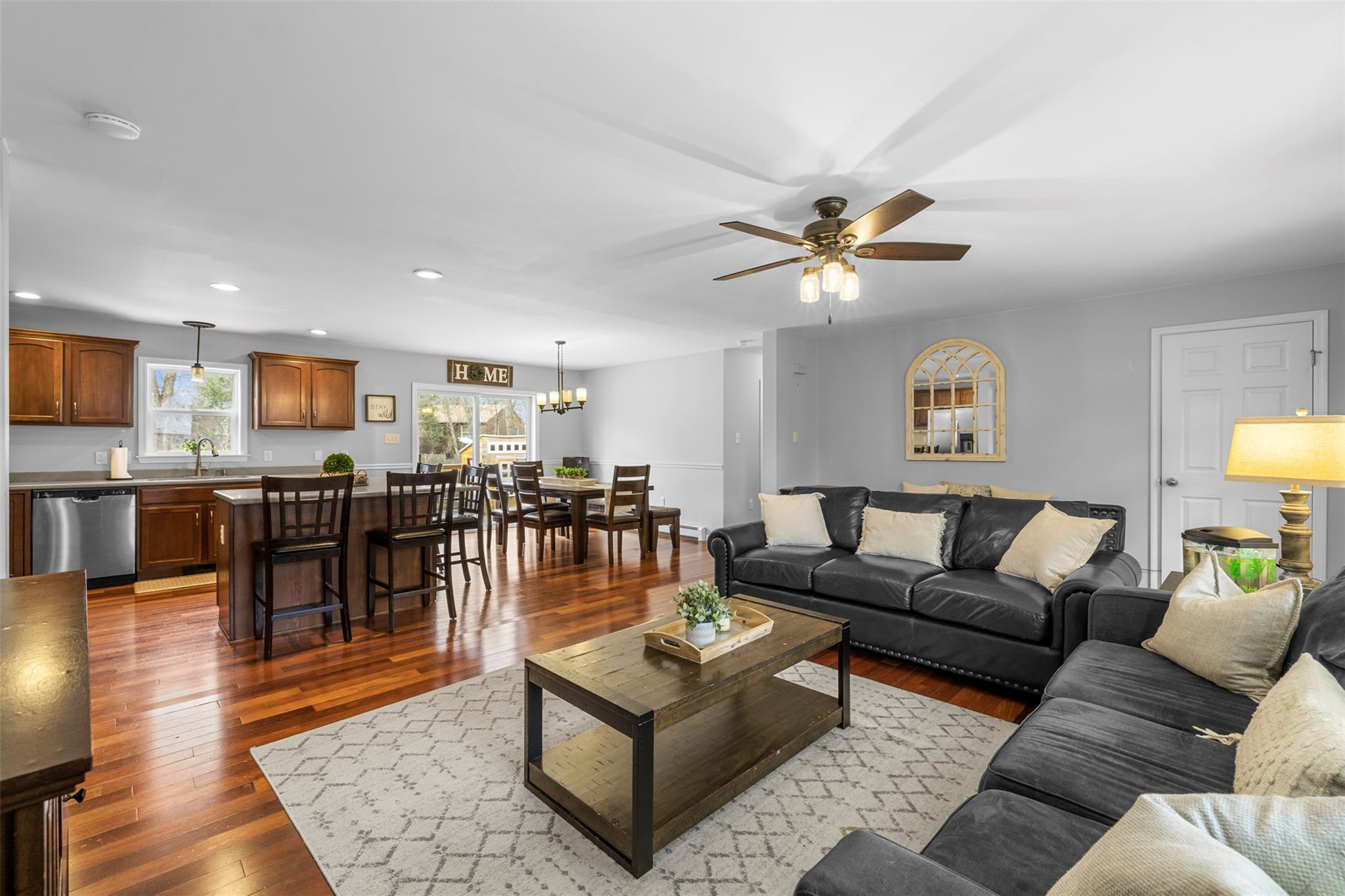Single Family Carolyn  Ulster County, NY 12561, MLS-844487-6