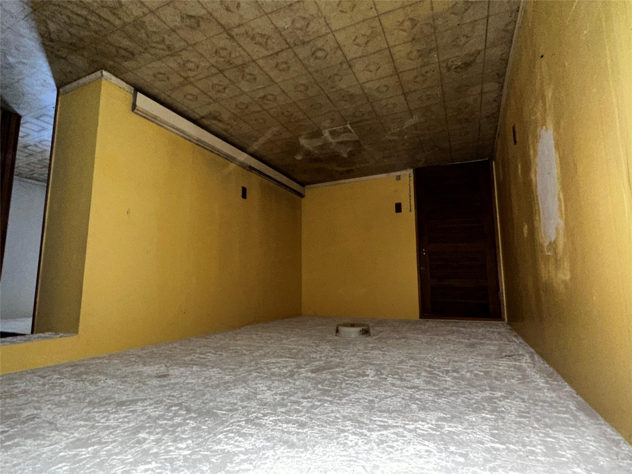 Single Family Jerusalem  Nassau County, NY 11758, MLS-844491-24