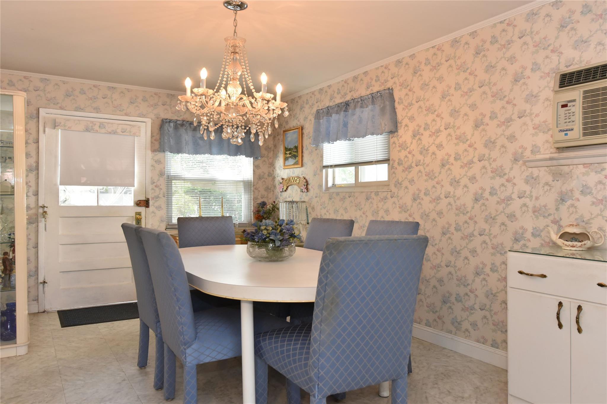 Single Family 217th  Queens, NY 11364, MLS-844498-10