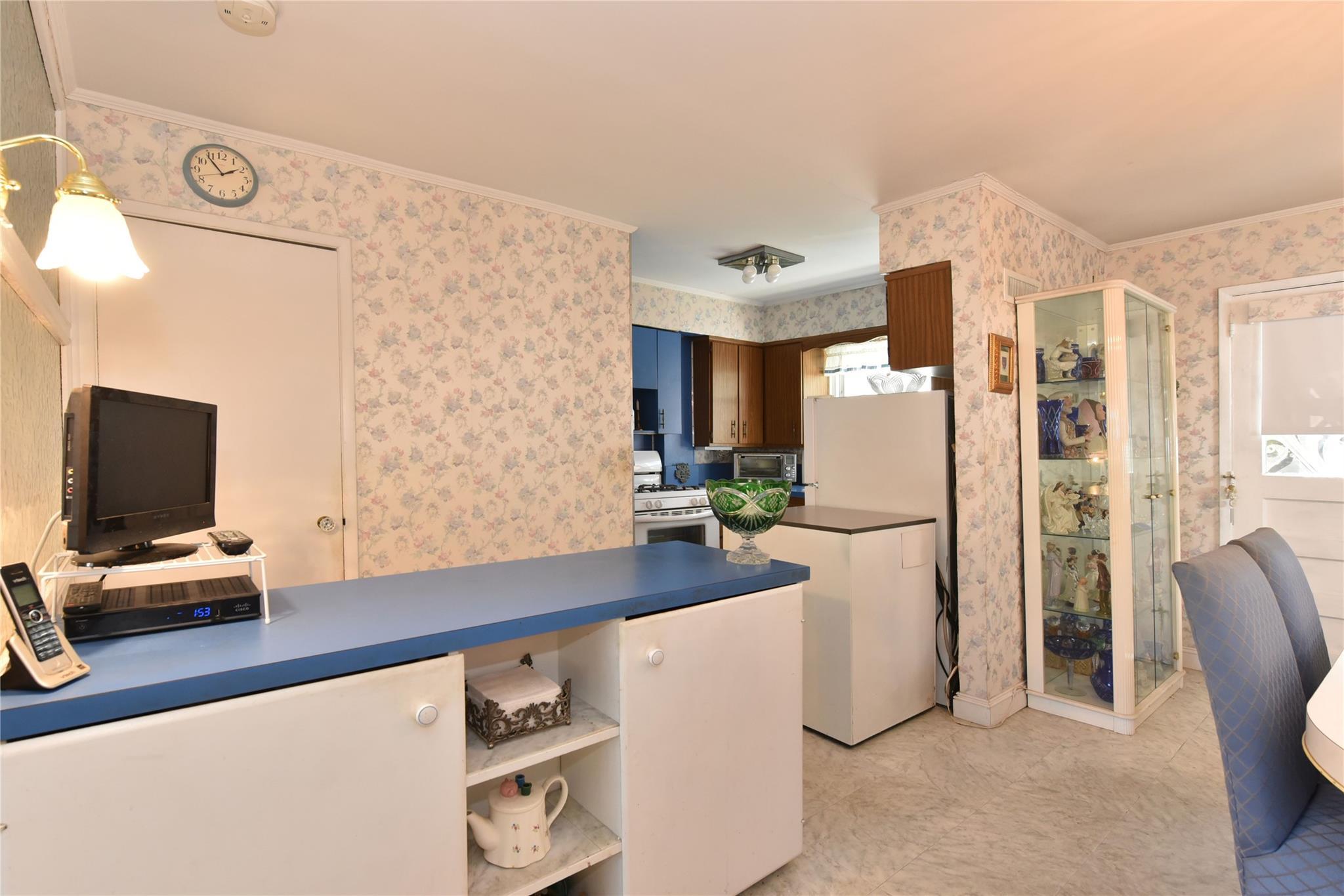Single Family 217th  Queens, NY 11364, MLS-844498-12