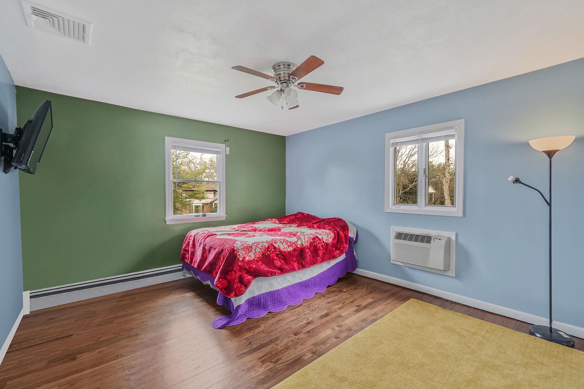 Single Family Dix Hills  Suffolk County, NY 11040, MLS-844500-26