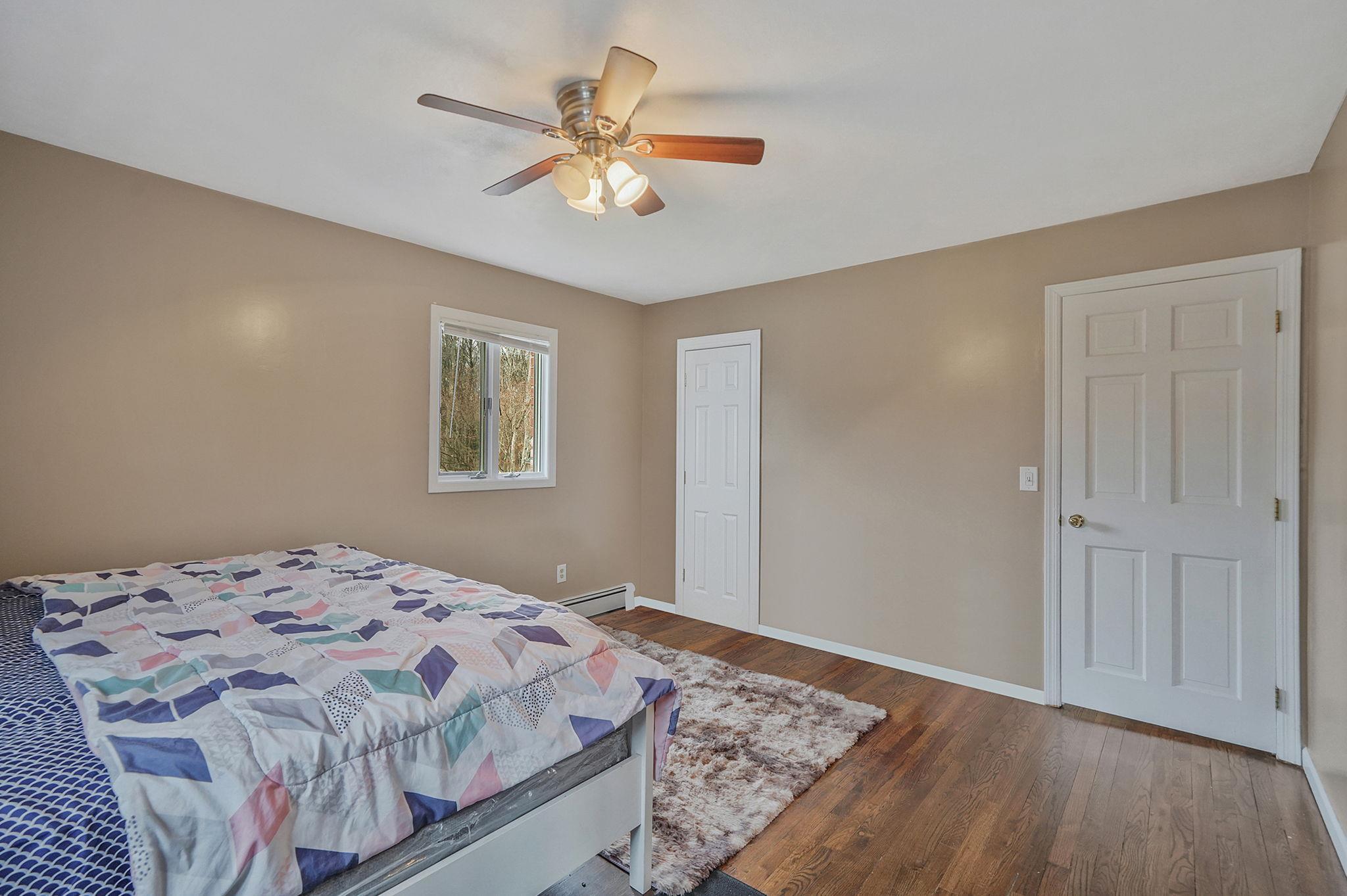 Single Family Dix Hills  Suffolk County, NY 11040, MLS-844500-29