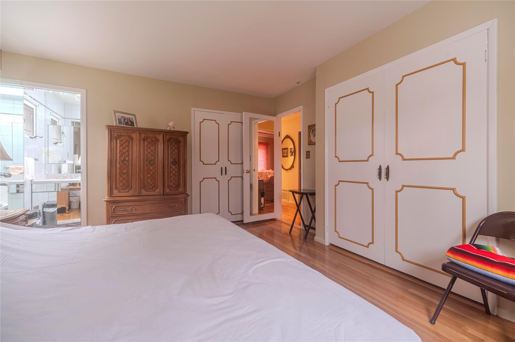 Single Family 77  Queens, NY 11364, MLS-844543-10