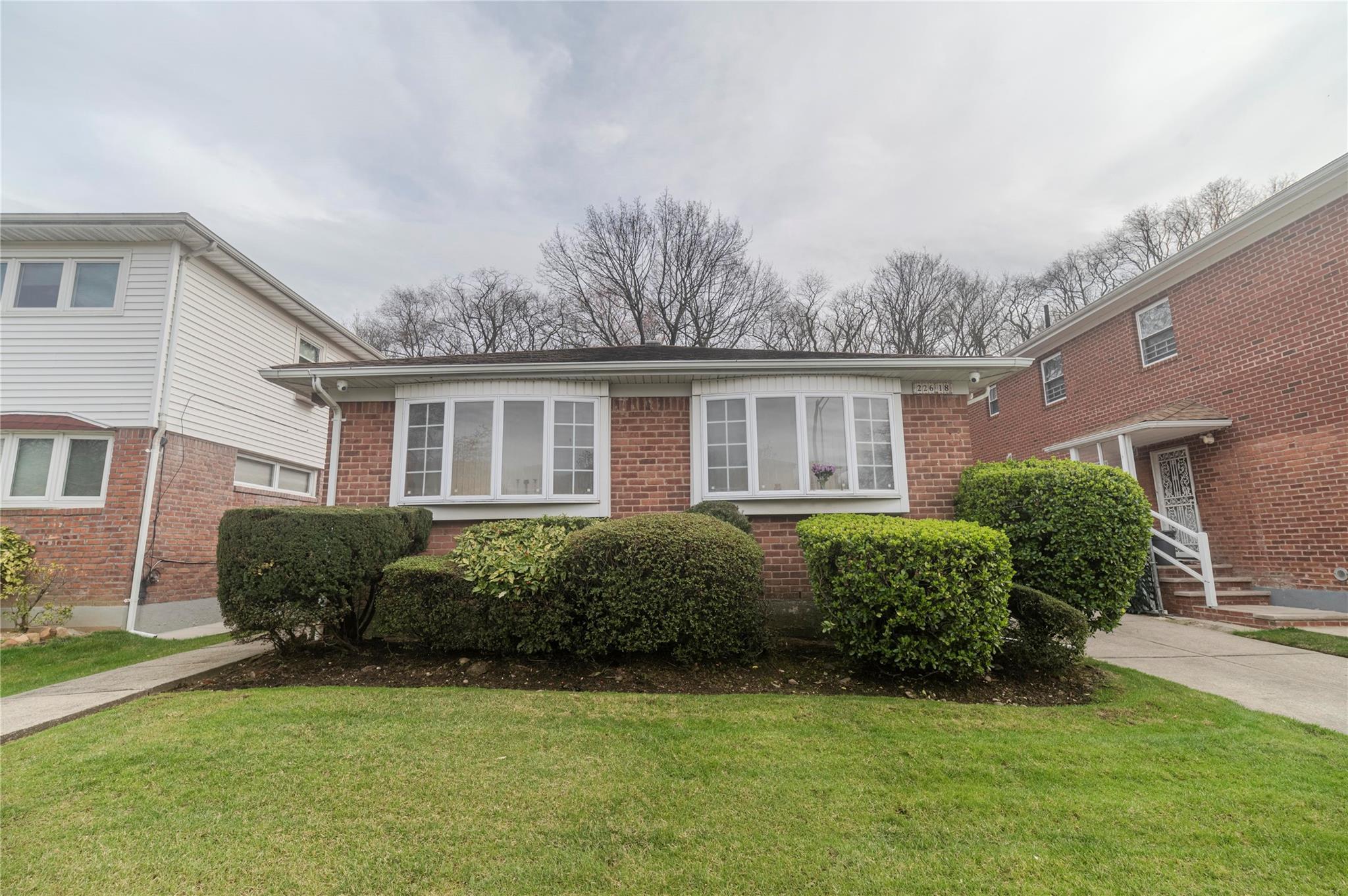 Single Family 77  Queens, NY 11364, MLS-844543-34