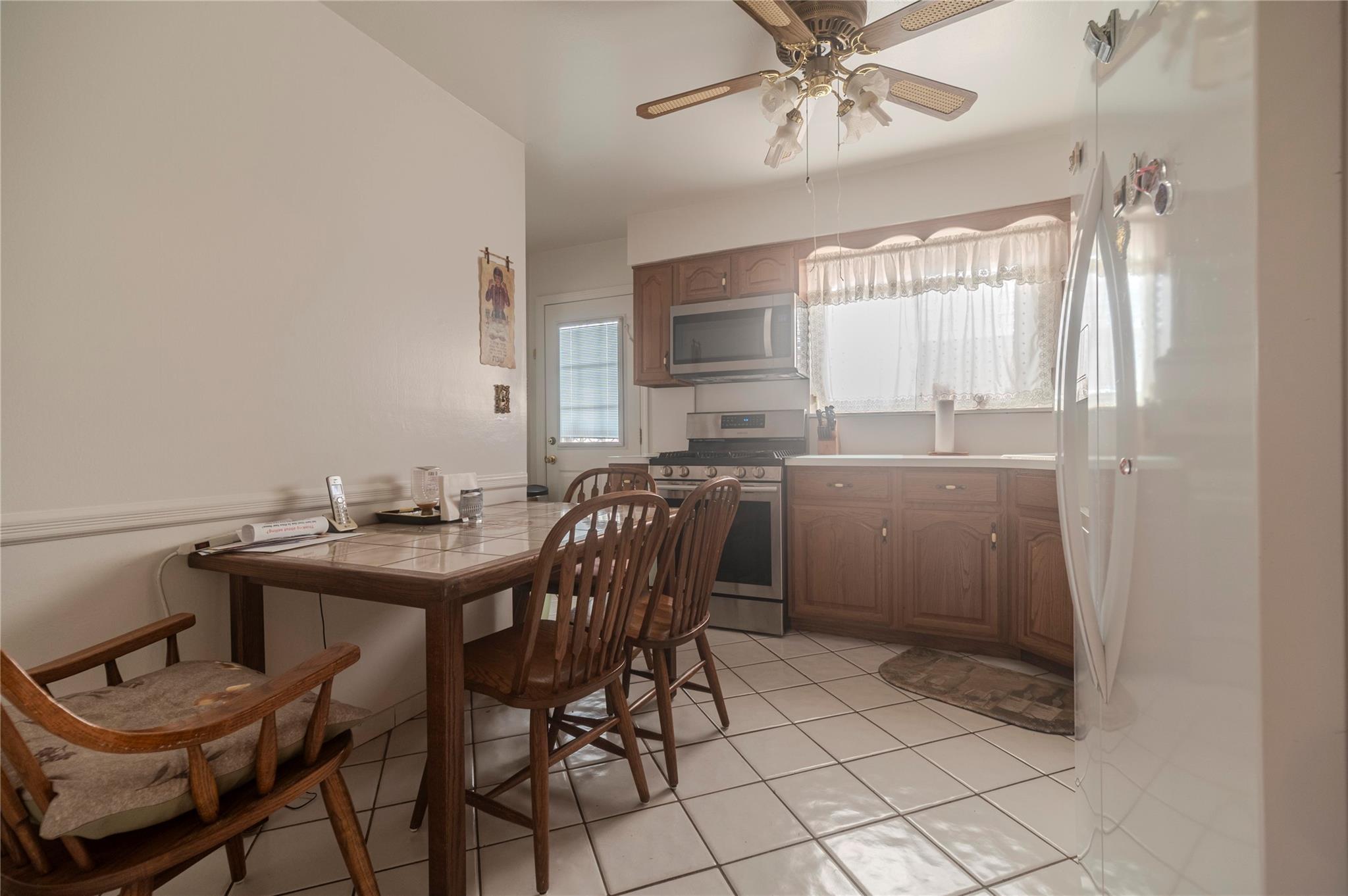 Single Family 77  Queens, NY 11364, MLS-844543-6