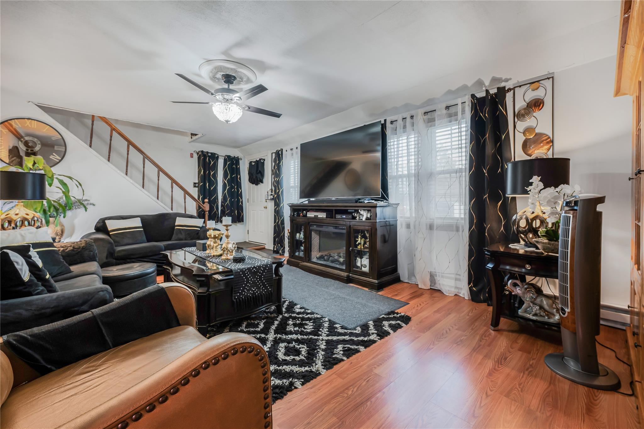 Single Family Alvin  Nassau County, NY 11096, MLS-844572-4