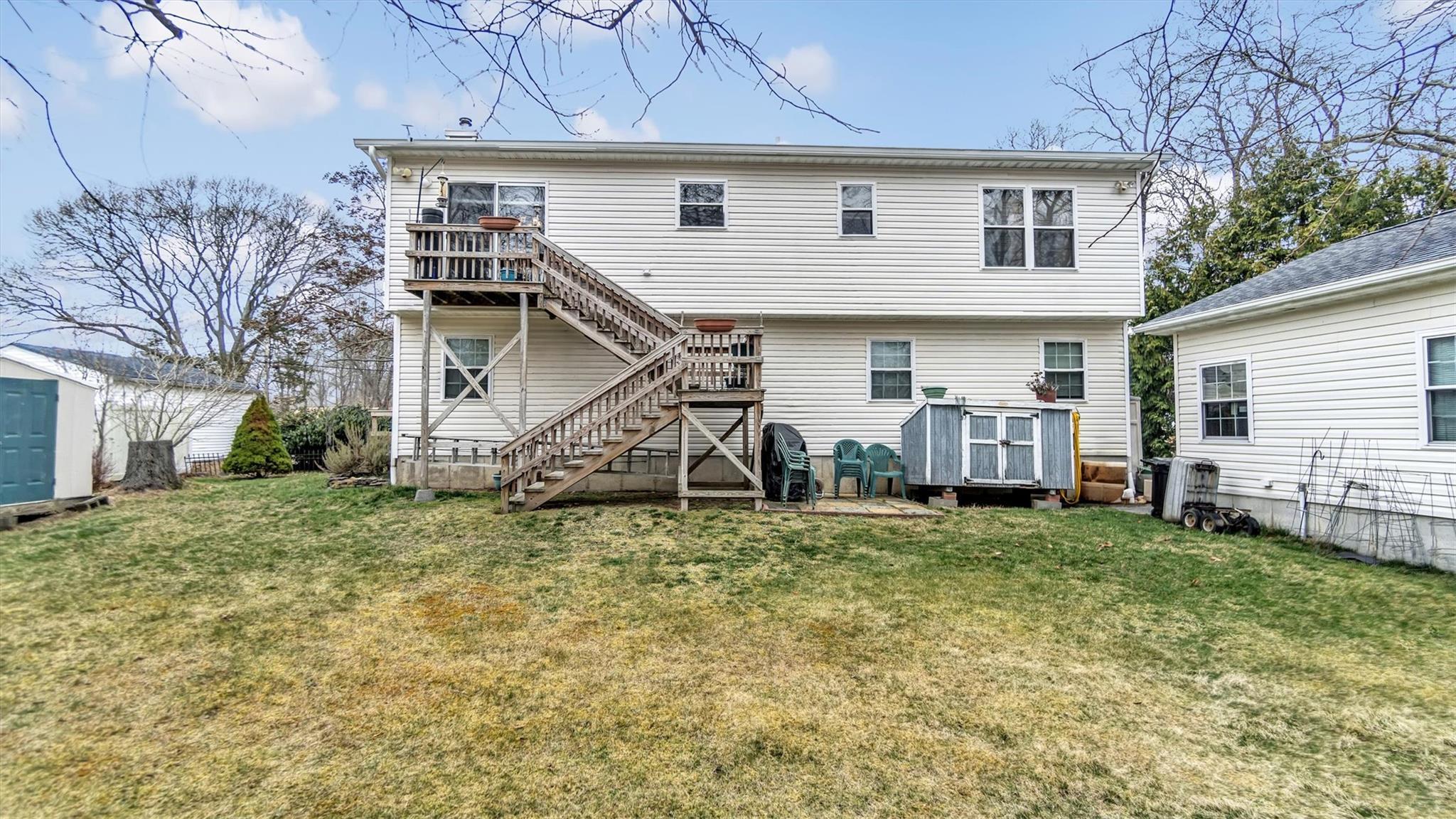 Single Family Edgewater  Suffolk County, NY 11951, MLS-844578-18