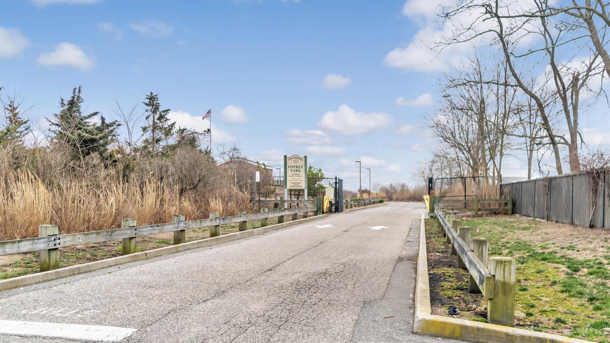 Single Family Edgewater  Suffolk County, NY 11951, MLS-844578-26