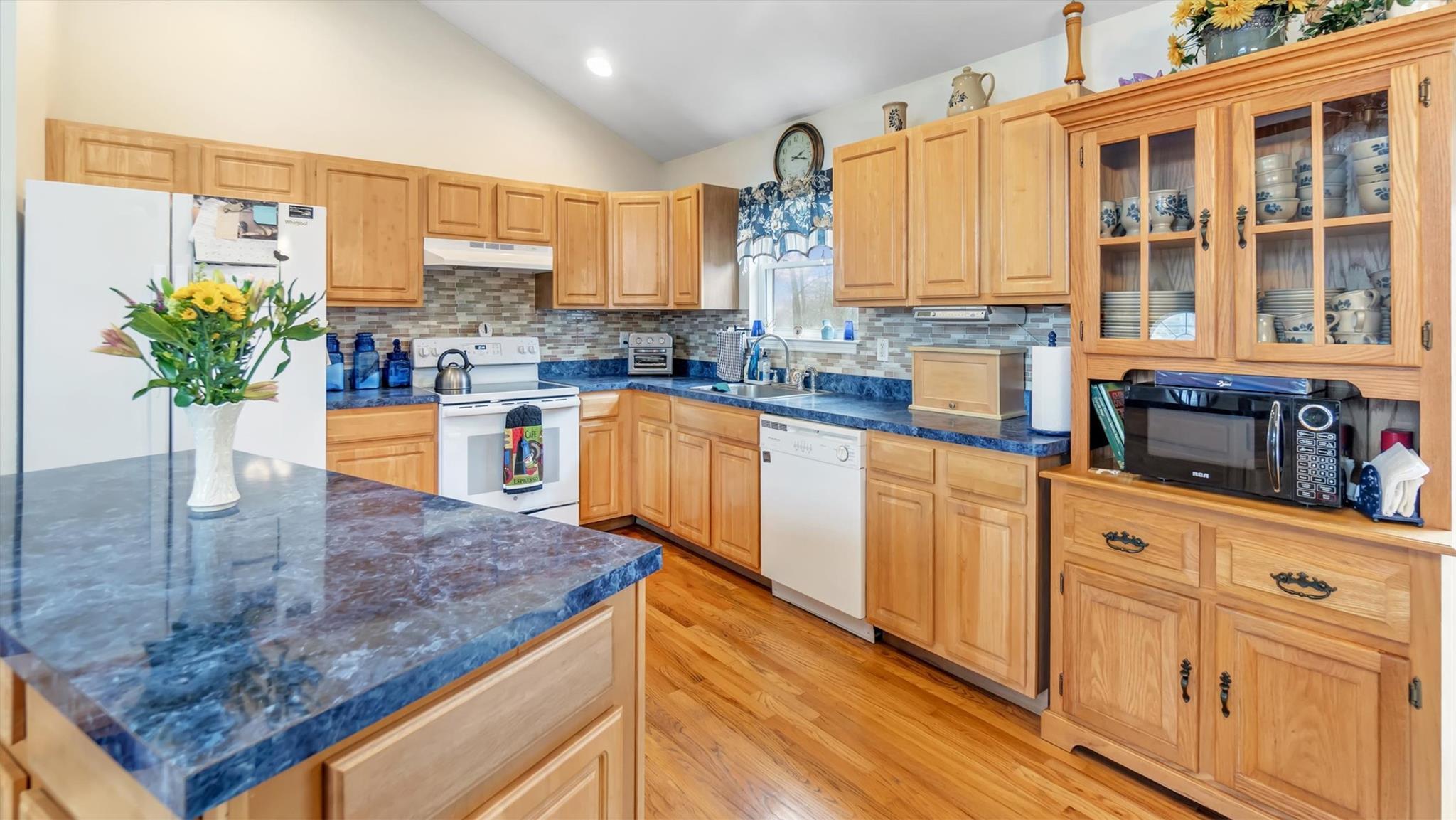 Single Family Edgewater  Suffolk County, NY 11951, MLS-844578-9