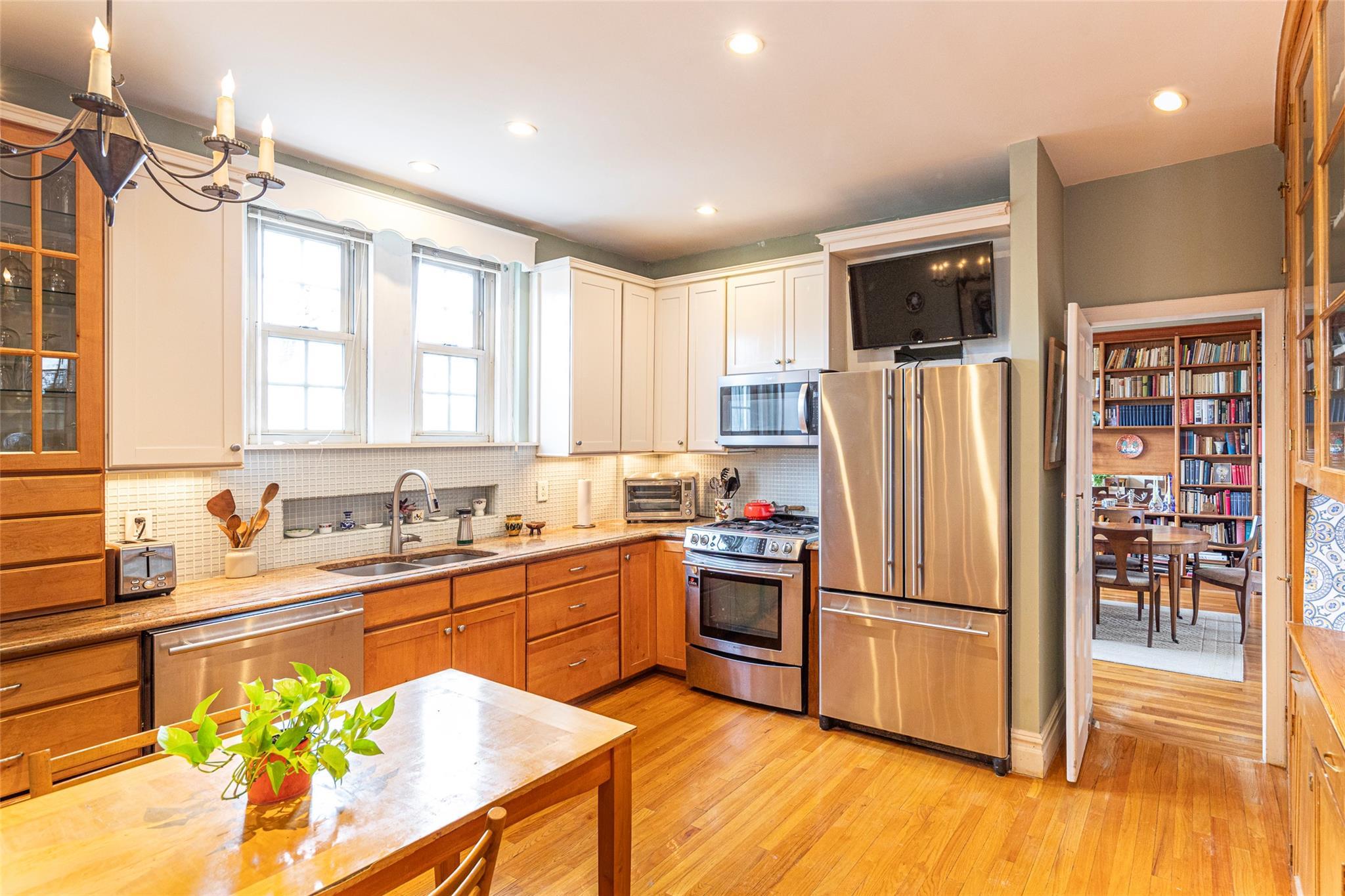 Coop Tanglewylde  Westchester County, NY 10708, MLS-844601-4