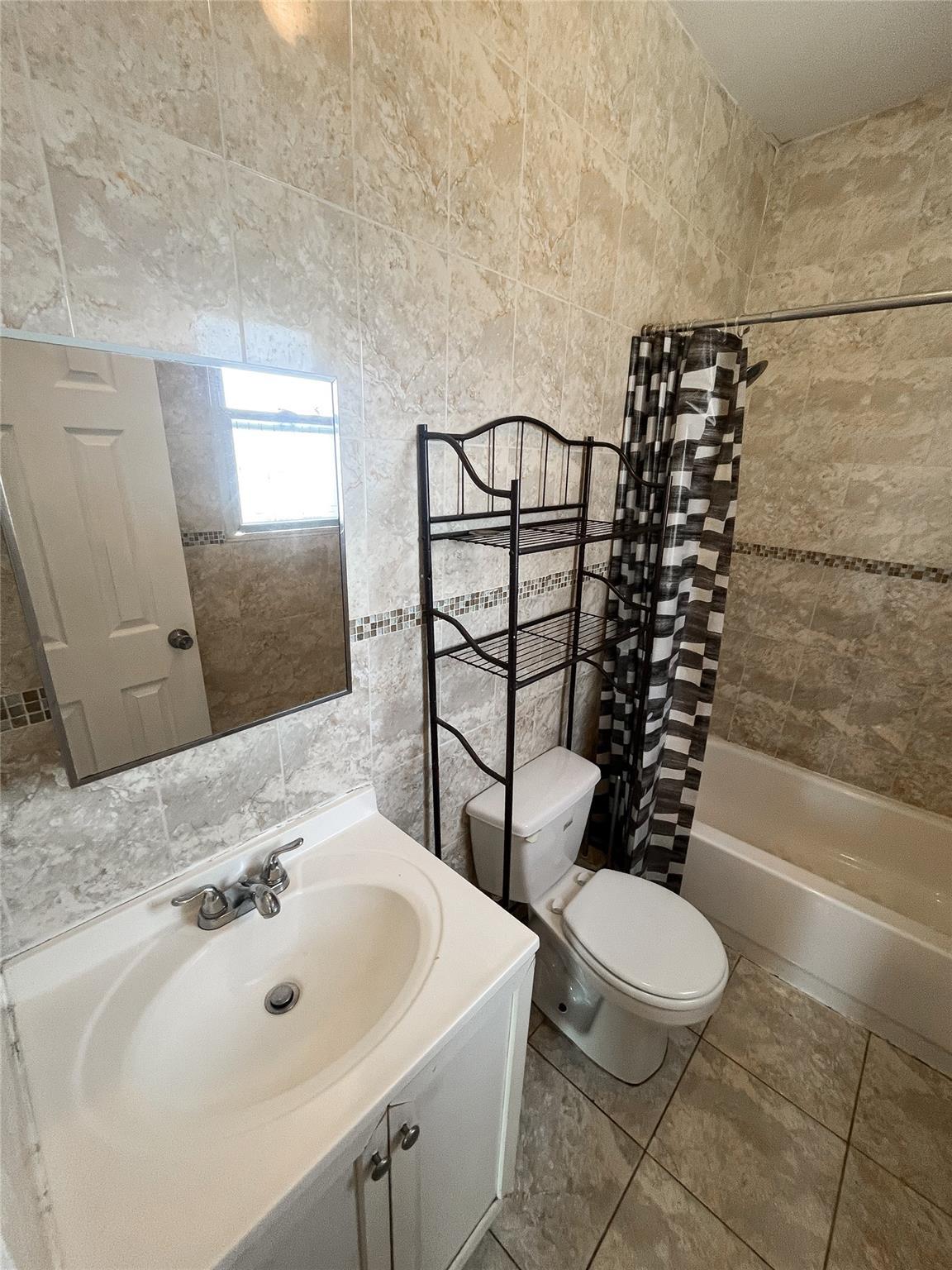 Apartment 137th  Queens, NY 11434, MLS-844624-10