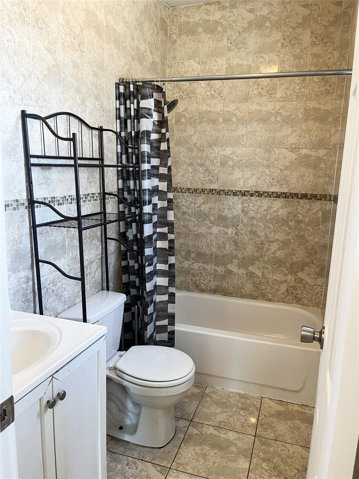Apartment 137th  Queens, NY 11434, MLS-844624-9