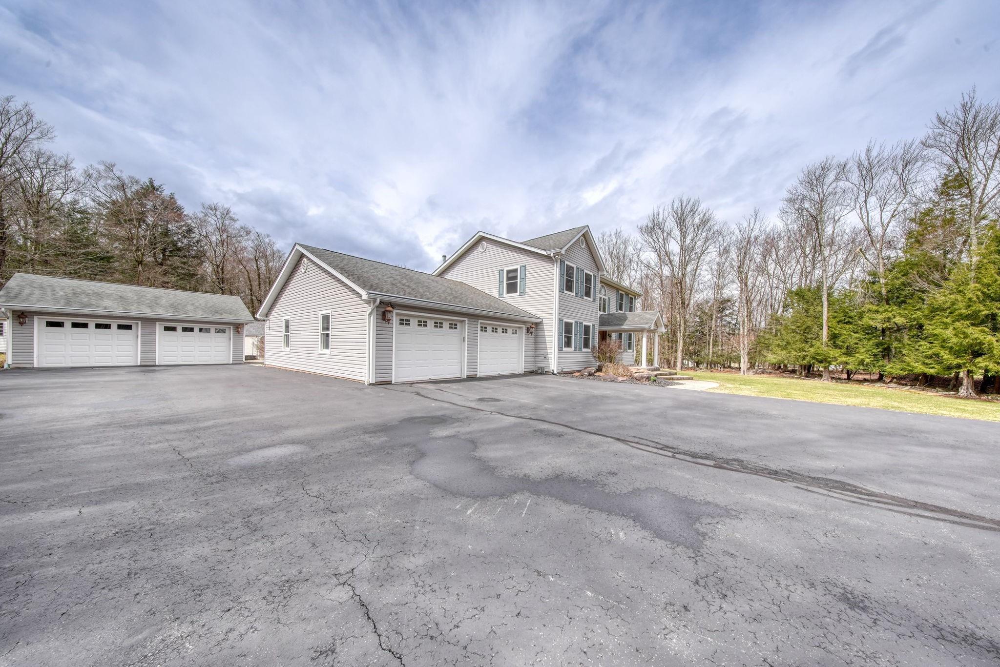 Single Family Bowers  Sullivan County, NY 12775, MLS-844649-5
