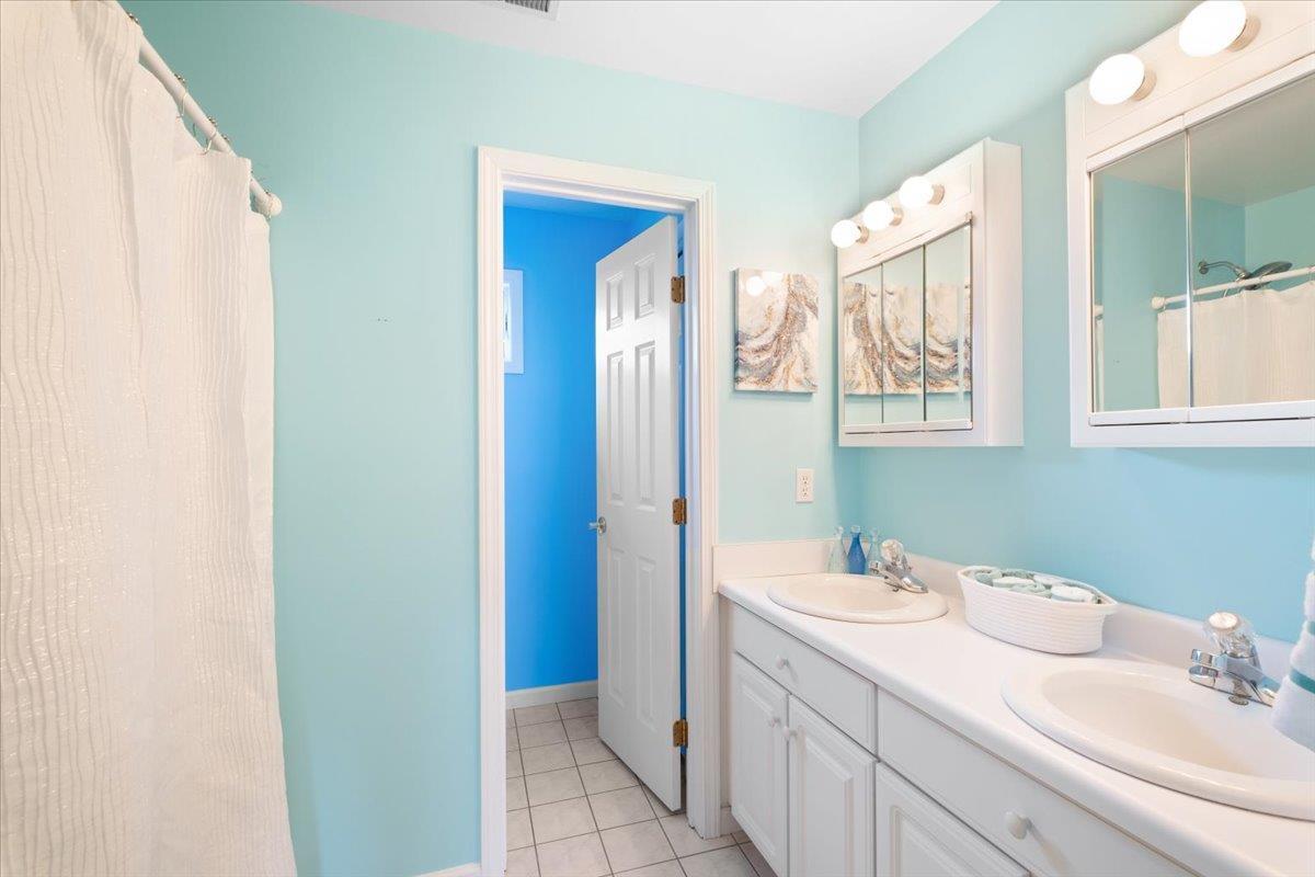Single Family Old Castle Point  Dutchess County, NY 12590, MLS-844650-37