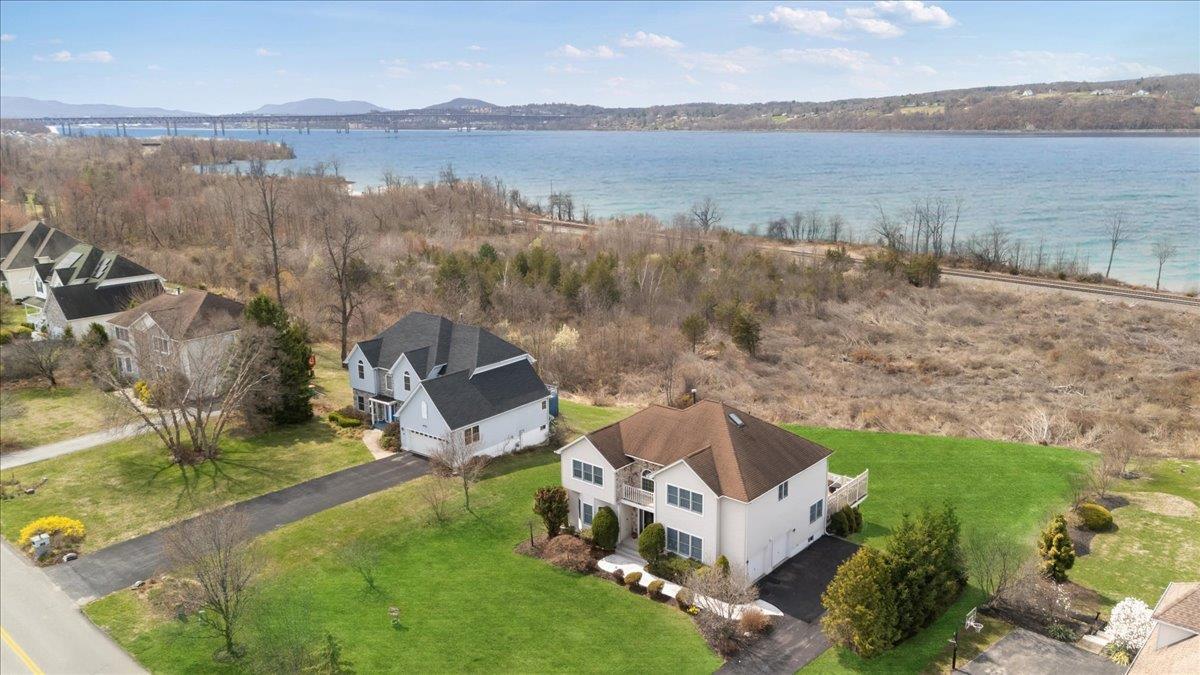 Single Family Old Castle Point  Dutchess County, NY 12590, MLS-844650-46