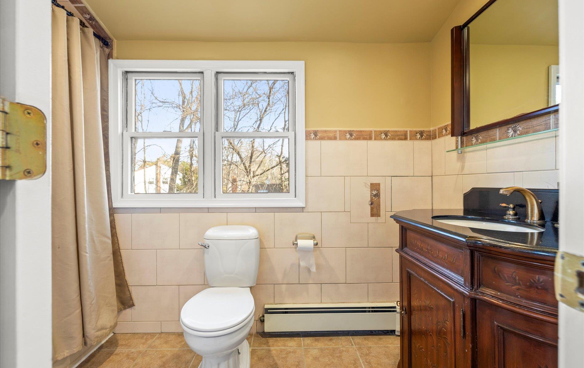 Single Family Teed  Suffolk County, NY 11746, MLS-844686-23